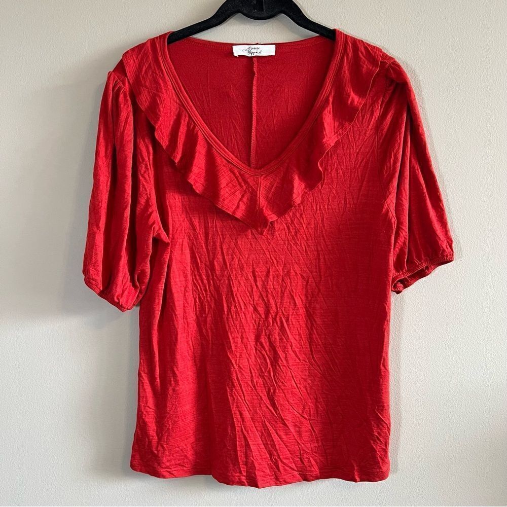 ✨ Beacon‎ Apparel Women’s Red Orange Ruffle Top Medium